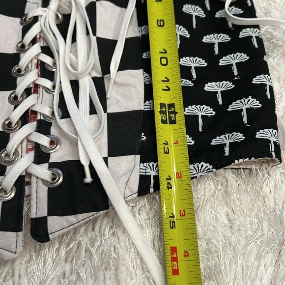 Custom reversible corset top worn 1x - Picture 5 of 6